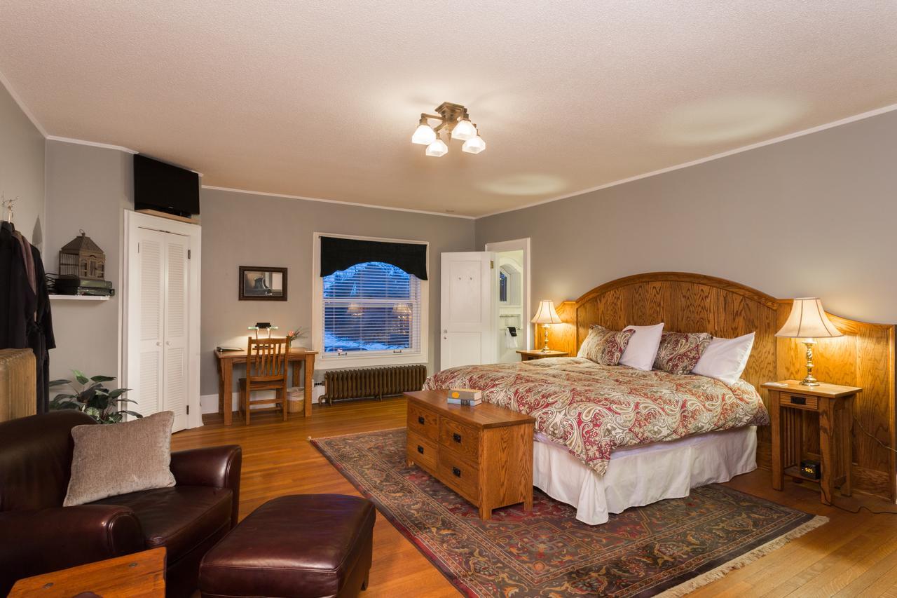 Stewart Inn Восау Екстер'єр фото